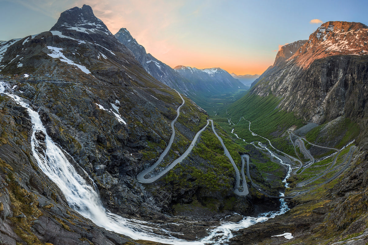 photo-wallpaper-trollstigen