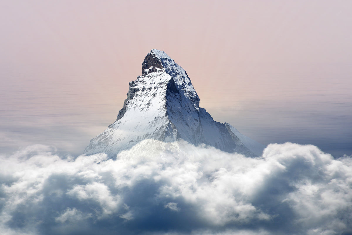 photo-wallpaper-matterhorn-in-clouds