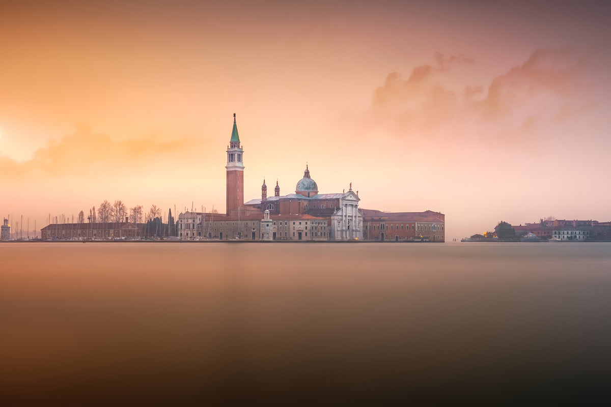 photo-wallpaper-venice-pink-sunrise