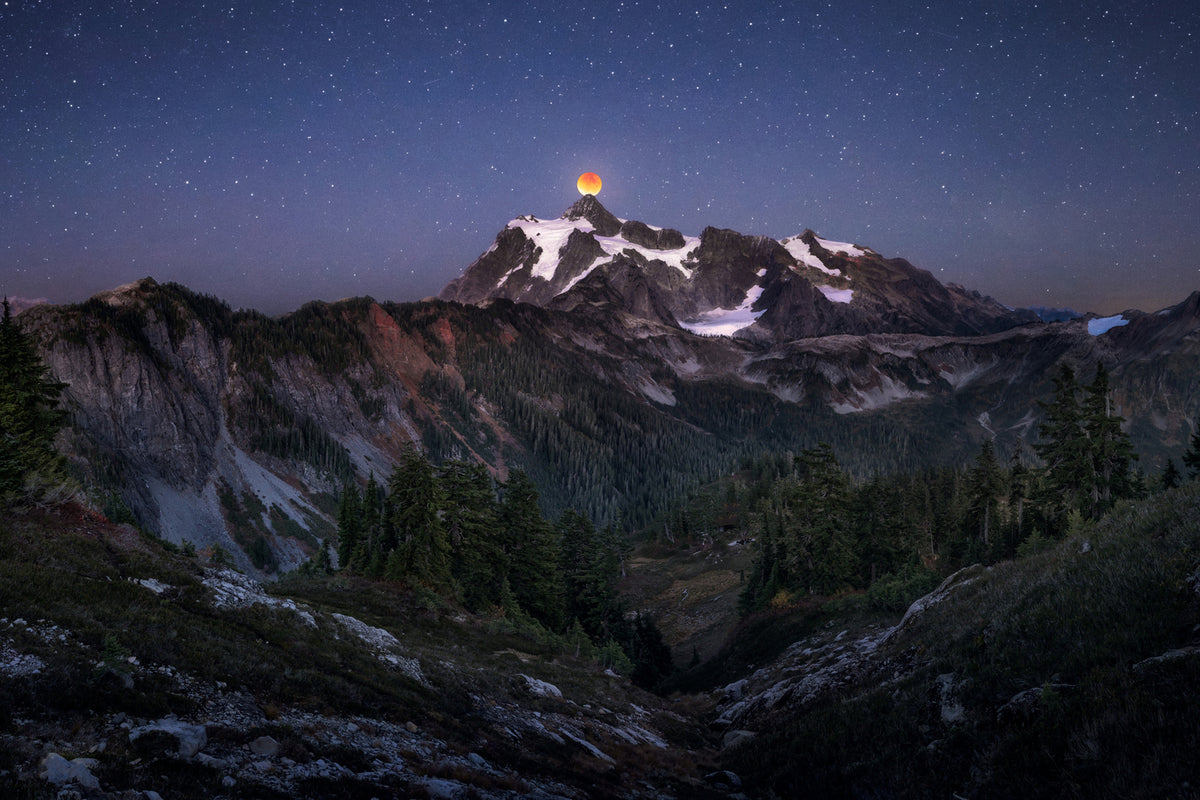 photo-wallpaper-blood-moon-over-mt-shuksan