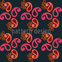 patterned-wallpaper-fancy-paisley