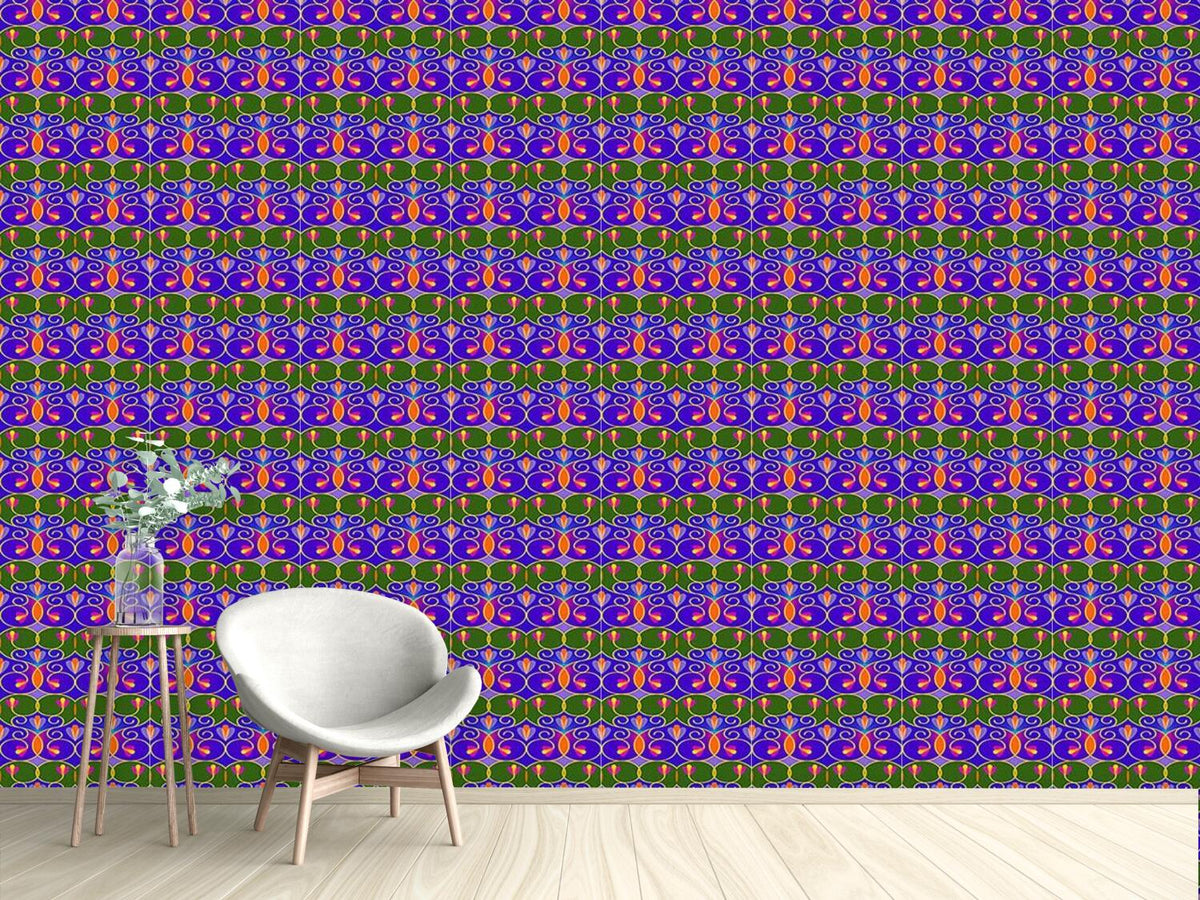 patterned-wallpaper-swirls-and-trellis