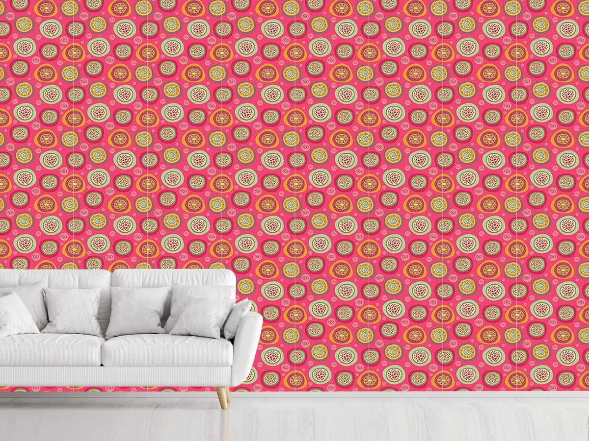 patterned-wallpaper-blooming-circles