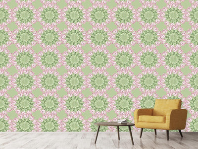 patterned-wallpaper-tulip-garland