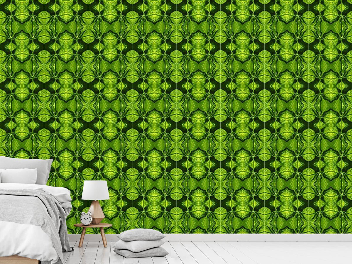 patterned-wallpaper-in-the-green-hell