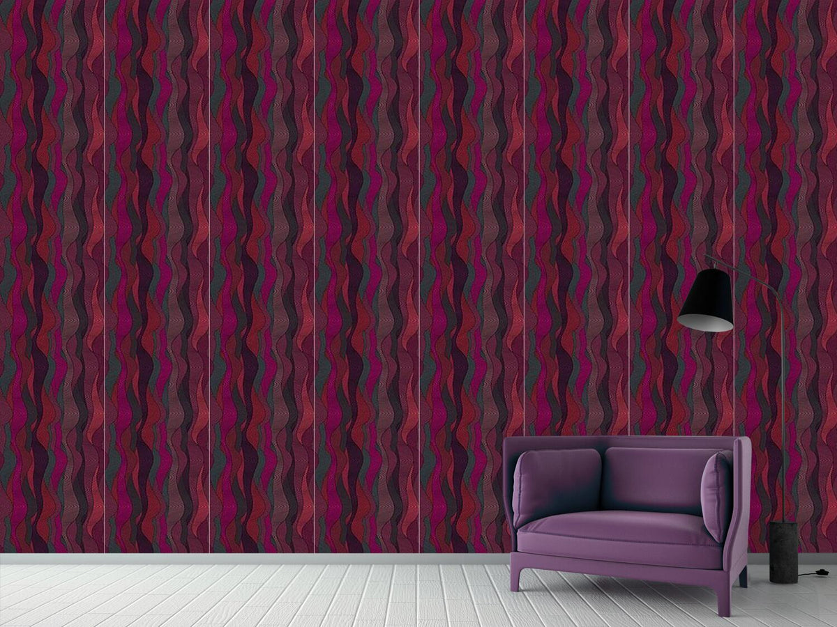 patterned-wallpaper-a-lady-line