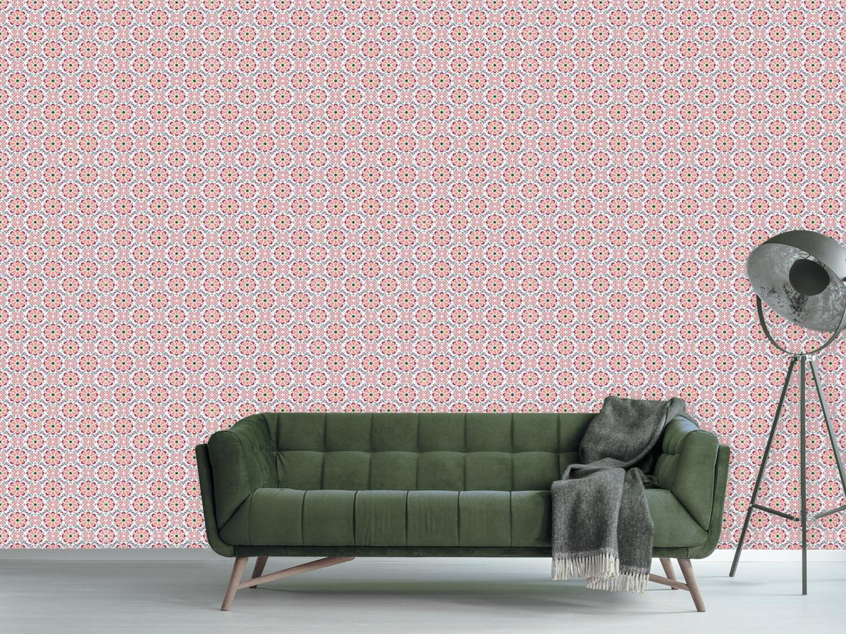 patterned-wallpaper-all-over-flowers