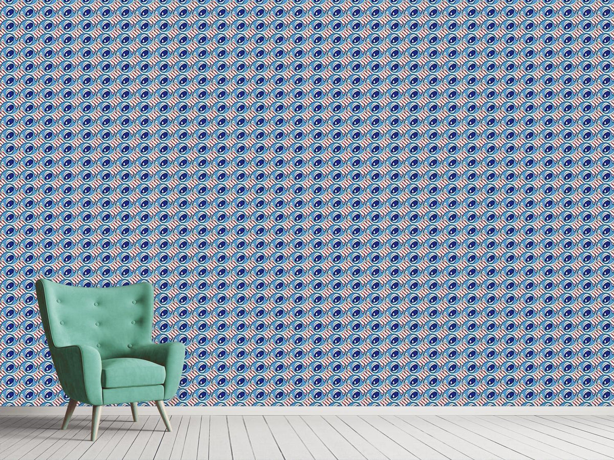 patterned-wallpaper-crazy-eyes-on-stripes