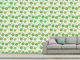 patterned-wallpaper-catch-a-smile