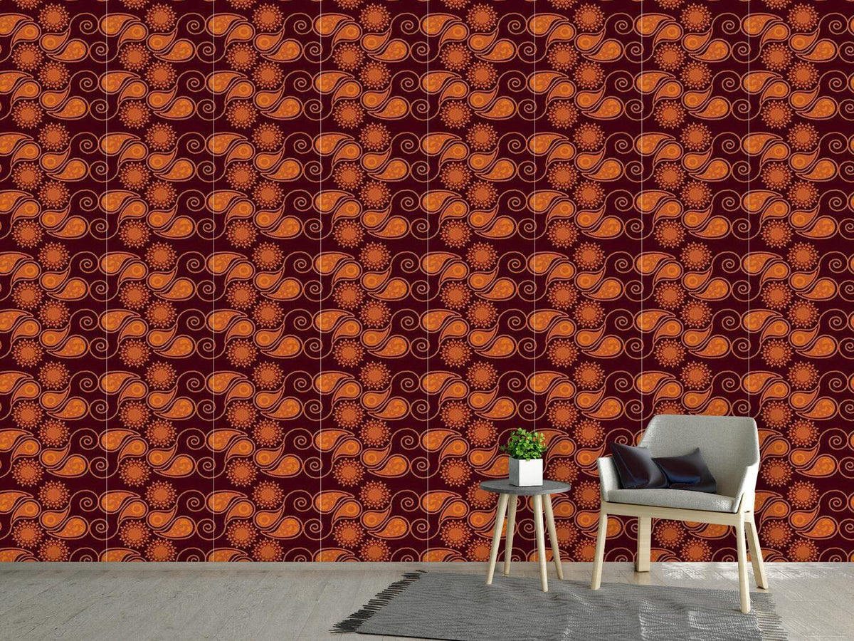 patterned-wallpaper-autumn-paisleys