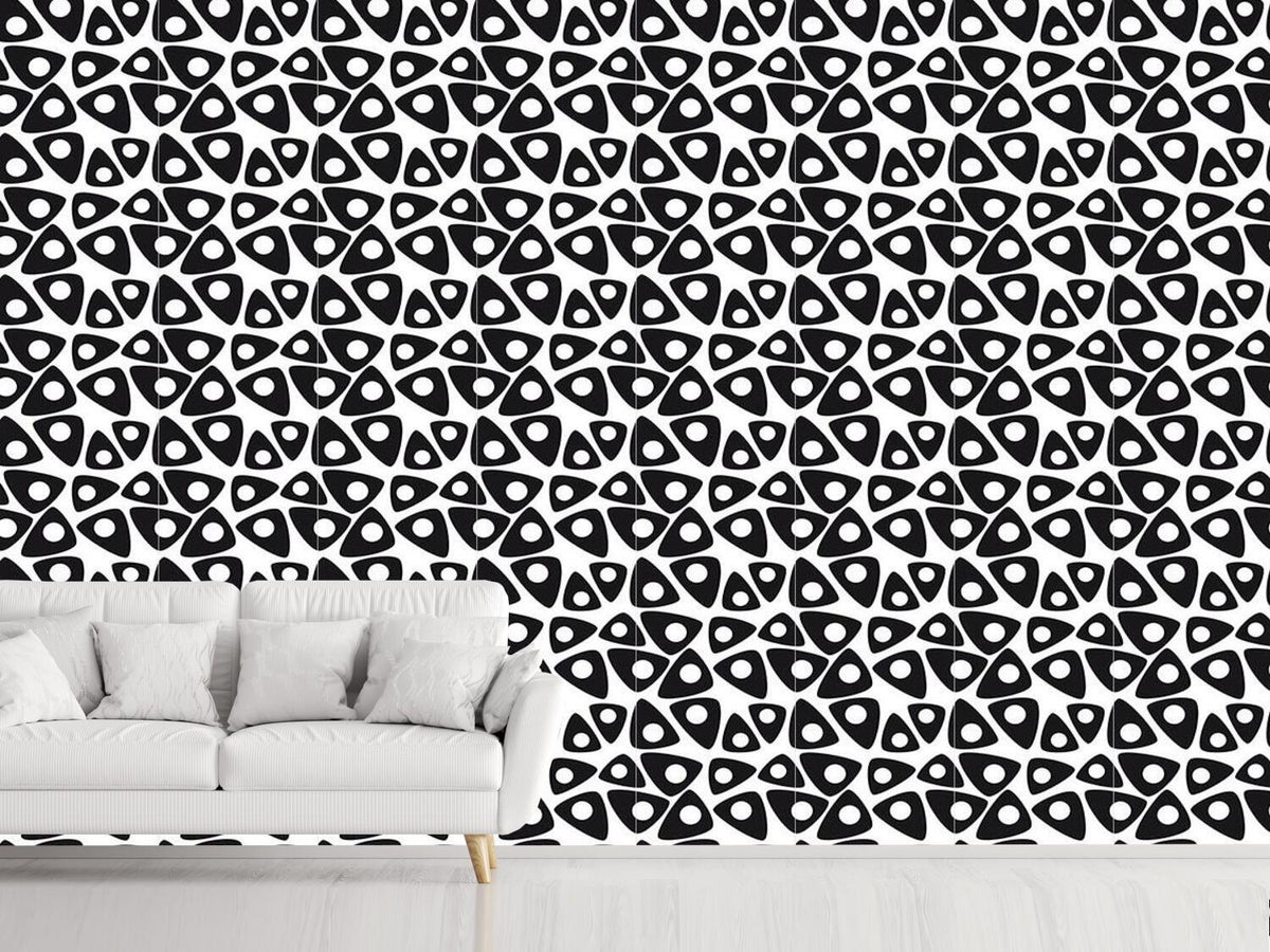 patterned-wallpaper-hole-liquorice