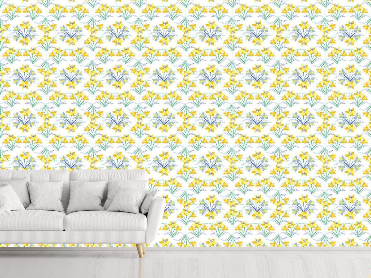 patterned-wallpaper-artful-daffodils