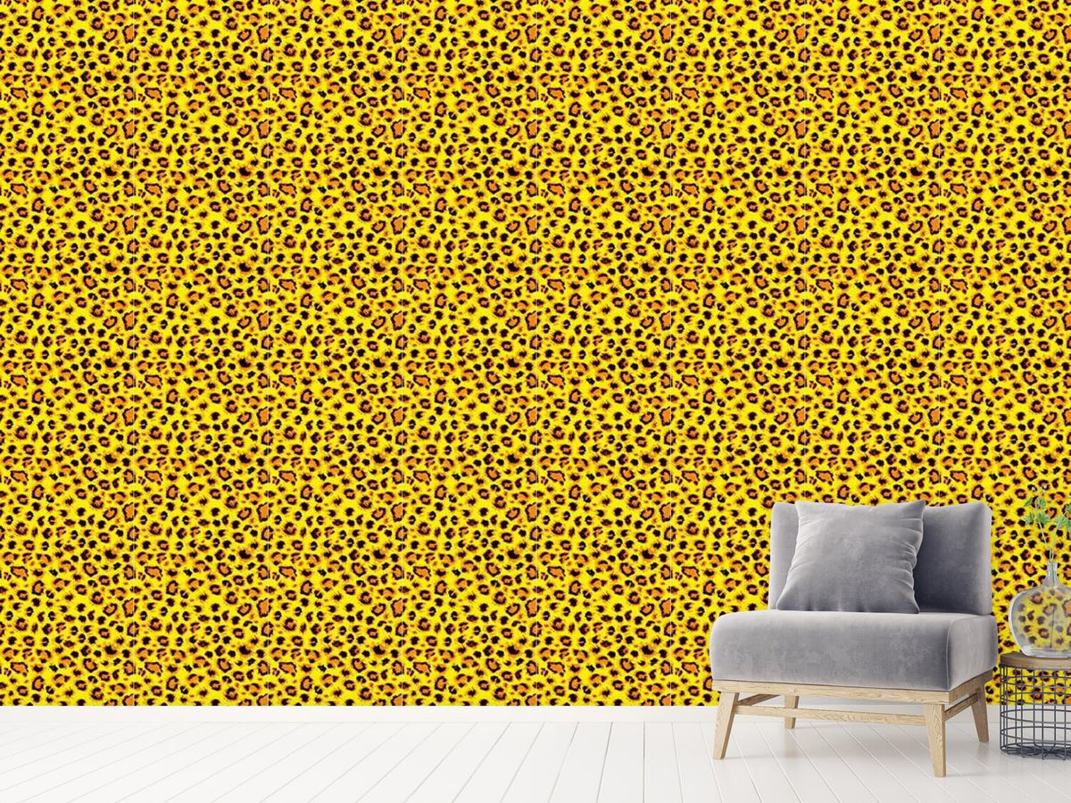 patterned-wallpaper-wild-cheetah