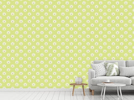 patterned-wallpaper-easter-baskets