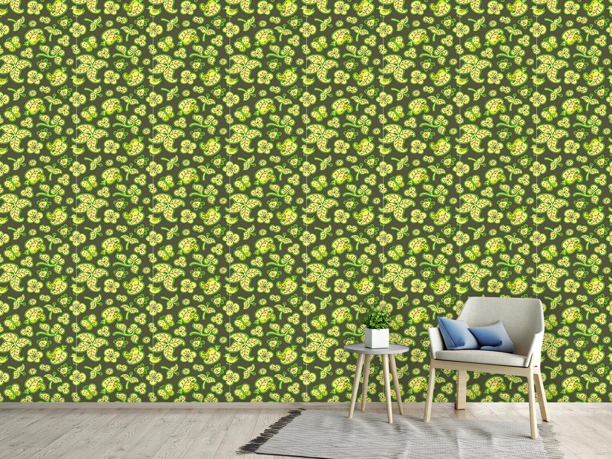 patterned-wallpaper-fresh-garden-fantasy