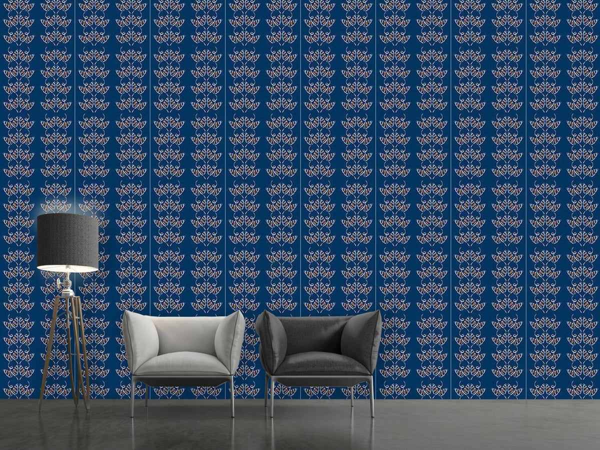 patterned-wallpaper-attracting-butterflies-in-blue